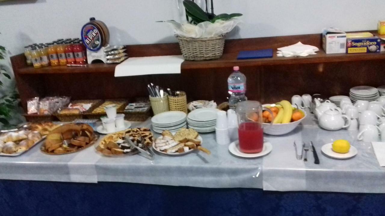 Camere Tiziana Asyż Zewnętrze zdjęcie